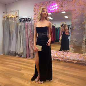 Dionne Black Velvet Gown